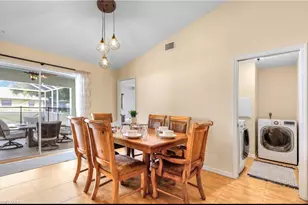 505 SE 9th Pl, Cape Coral, FL 33990 - Photo 10