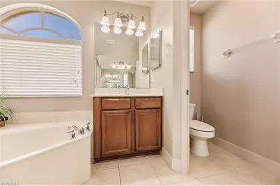 3573 Malagrotta Cir, Cape Coral, FL 33909 - Photo 28