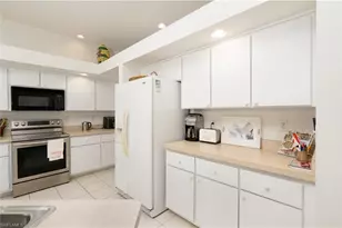 4916 SW 11th Pl, Cape Coral, FL 33914 - Photo 16