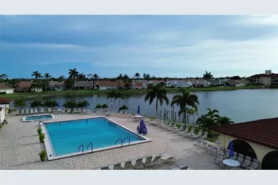 11219 Caravel Cir, Fort Myers, FL 33908 - Photo 18