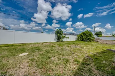 1124 NW 1st Pl, Cape Coral, FL 33993 - Photo 44