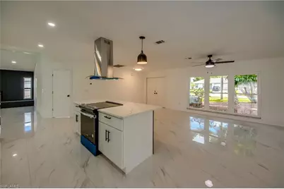 1124 NW 1st Pl, Cape Coral, FL 33993 - Photo 14