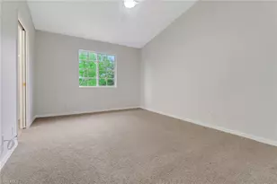 8189 Pacific Beach Dr, Fort Myers, FL 33966 - Photo 16