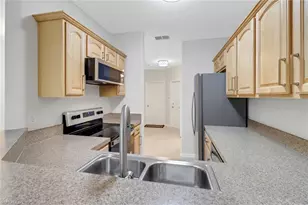 8189 Pacific Beach Dr, Fort Myers, FL 33966 - Photo 6
