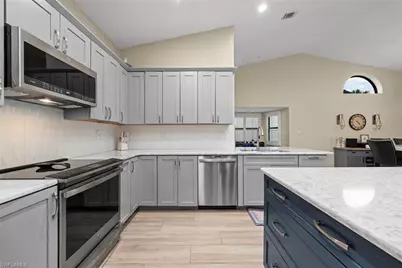 12640 Kelly Palm Dr, Fort Myers, FL 33908 - Photo 6