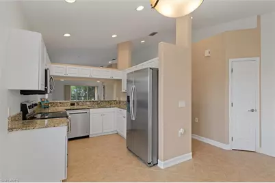 7196 N Plum Tree #321, Punta Gorda, FL 33955 - Photo 6