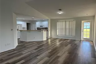 2207 NE 15th Ln, Cape Coral, FL 33909 - Photo 10