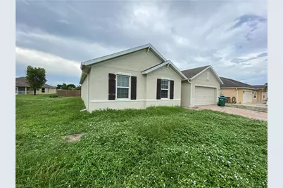 111 NW 9th St, Cape Coral, FL 33993 - Photo 2