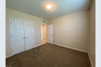 111 NW 9th St, Cape Coral, FL 33993 - Photo 8