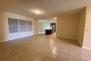 111 NW 9th St, Cape Coral, FL 33993 - Photo 4