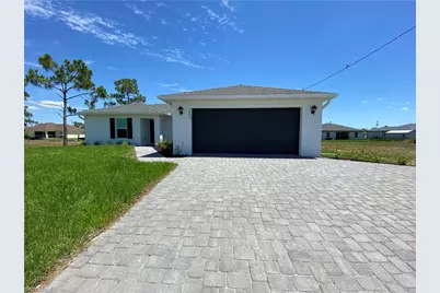 1906 Jacaranda Pkwy W, Cape Coral, FL 33993 - Photo 1