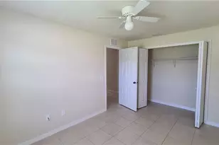 115 SE 12th Terrace, Cape Coral, FL 33990 - Photo 20