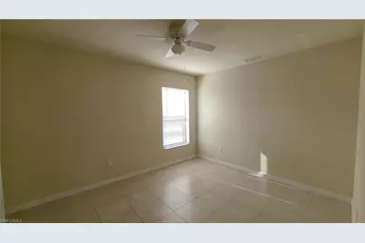 115 SE 12th Ter #115, Cape Coral, FL 33990 - Photo 18
