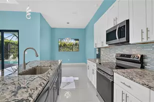 420 SW 29th Ave, Cape Coral, FL 33991 - Photo 4
