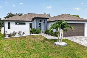 420 SW 29th Ave, Cape Coral, FL 33991 - Photo 2