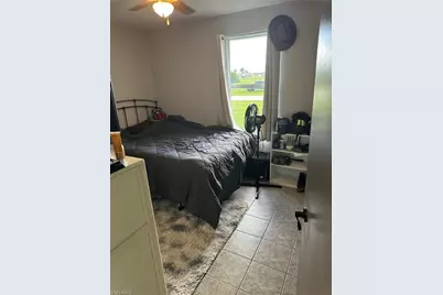 2124 NE 7th Pl, Cape Coral, FL 33909 - Photo 12