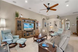 8872 King Henry Ct, Fort Myers, FL 33908 - Photo 4