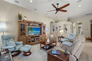 8872 King Henry Ct, Fort Myers, FL 33908 - Photo 10