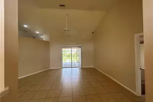 1405 NE 5th Pl, Cape Coral, FL 33909 - Photo 4