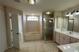 1405 NE 5th Pl, Cape Coral, FL 33909 - Photo 14