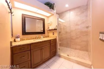 615 Rose Garden Rd #10, Cape Coral, FL 33914 - Photo 4