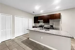 1322 Trafalgar Pkwy, Cape Coral, FL 33991 - Photo 10