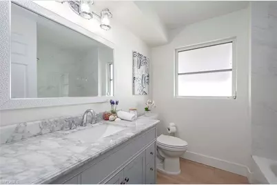 1432 Wellington Ct, Cape Coral, FL 33904 - Photo 16