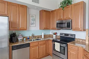 17110 Terraverde Cir, Fort Myers, FL 33908 - Photo 12