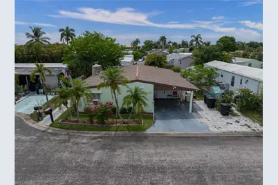 16200 Cathy Ct, Fort Myers, FL 33908 - Photo 2