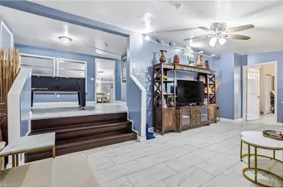 16200 Cathy Ct, Fort Myers, FL 33908 - Photo 10