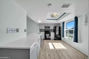 1521 SW 47th Terrace, Cape Coral, FL 33914 - Photo 8