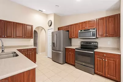 2541 NW 21st Ave, Cape Coral, FL 33993 - Photo 4