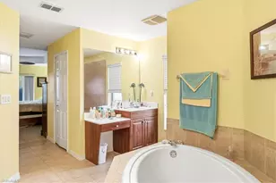 2541 NW 21st Ave, Cape Coral, FL 33993 - Photo 18