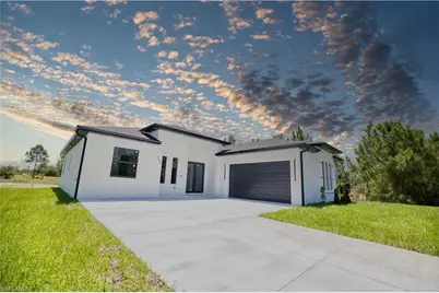 906 Greenwood Ave W, Lehigh Acres, FL 33972 - Photo 2
