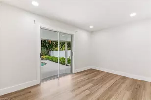 1342 Alhambra Dr, Fort Myers, FL 33901 - Photo 10