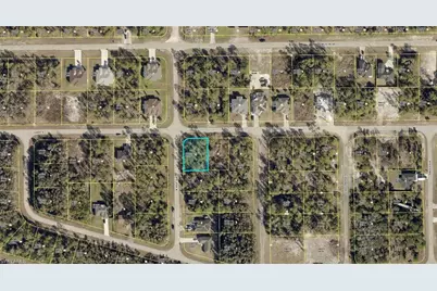 644 Ladd St, Lehigh Acres, FL 33974 - Photo 2