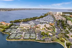 14846 Crescent Cove Dr, Fort Myers, FL 33908 - Photo 44