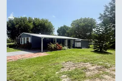 9735 Lake Fairways Blvd, North Fort Myers, FL 33903 - Photo 4
