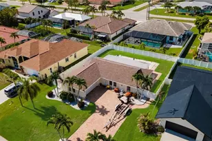 1220 SW 54th Ln, Cape Coral, FL 33914 - Photo 28