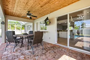 130 SE 28th Terrace, Cape Coral, FL 33904 - Photo 22