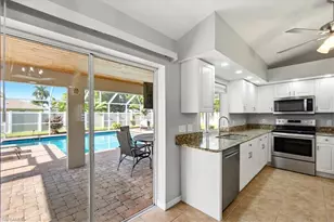 130 SE 28th Terrace, Cape Coral, FL 33904 - Photo 16