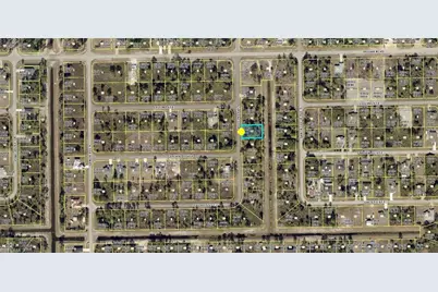 811 Puccini Ave S, Lehigh Acres, FL 33974 - Photo 2