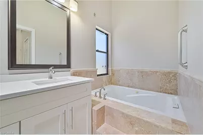 17623 Marco Island Ln, Fort Myers, FL 33908 - Photo 20