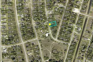 527 Potter Ave S, Lehigh Acres, FL 33974 - Photo 1