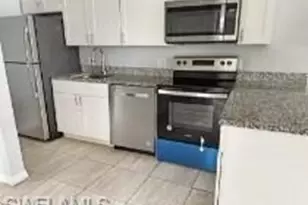 2505-2429 Hanson St, Fort Myers, FL 33901 - Photo 4