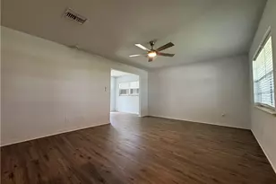 724 Orchard Park Dr, Clewiston, FL 33440 - Photo 2