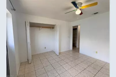 729 SW 39th St, Cape Coral, FL 33914 - Photo 12