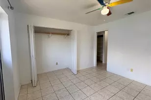 729 SW 39th St, Cape Coral, FL 33914 - Photo 12