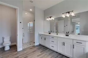 812 NW 37th Ave, Cape Coral, FL 33993 - Photo 22