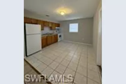 64 1st St, Fort Myers, FL 33907 - Photo 2